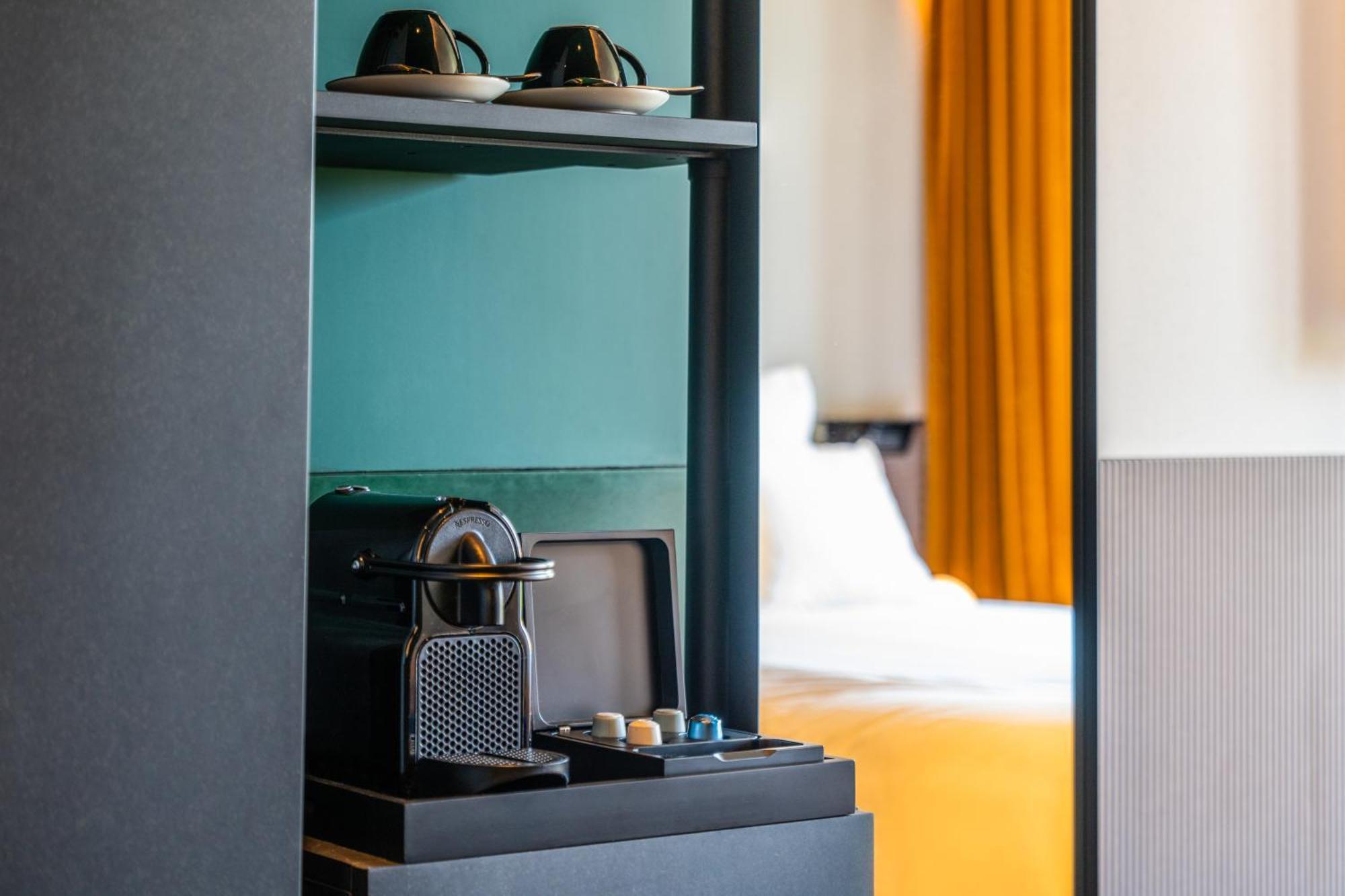 Tribe Paris Clichy Hotel Ngoại thất bức ảnh