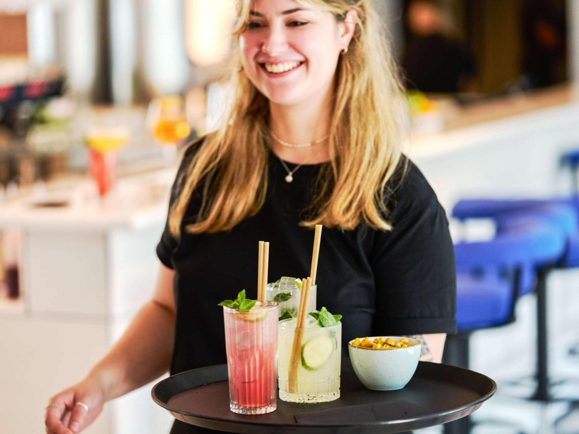 Tribe Paris Clichy Hotel Ngoại thất bức ảnh
