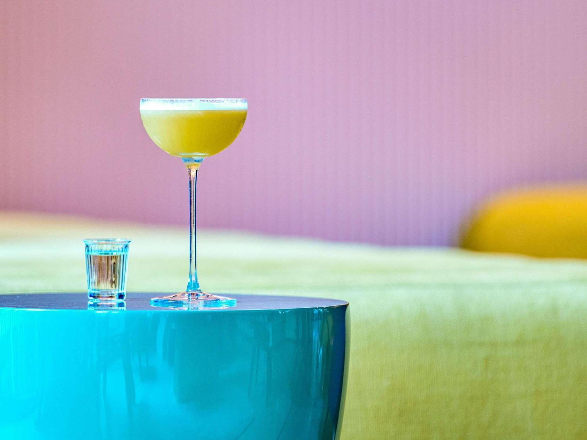 Tribe Paris Clichy Hotel Ngoại thất bức ảnh