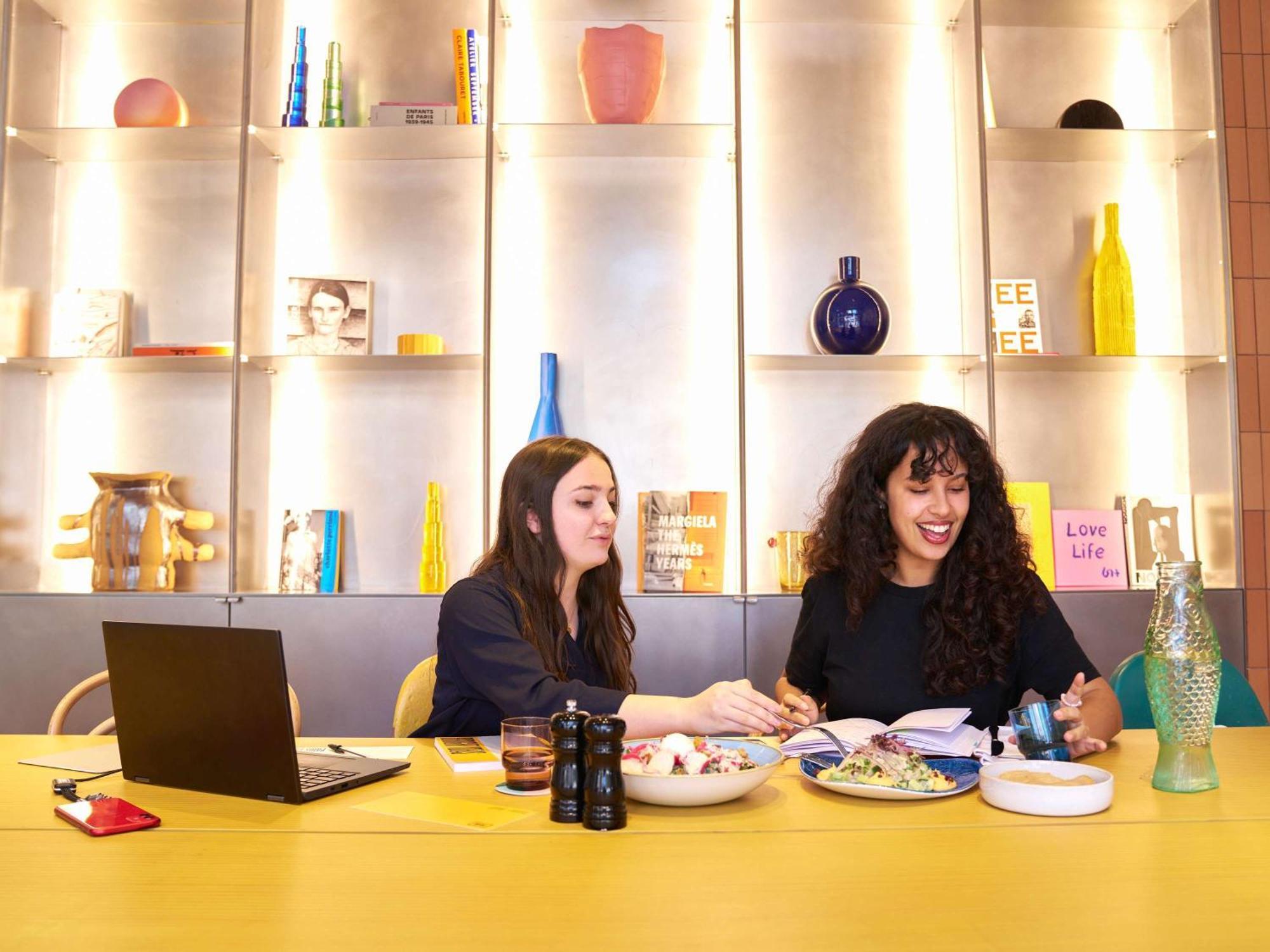 Tribe Paris Clichy Hotel Ngoại thất bức ảnh