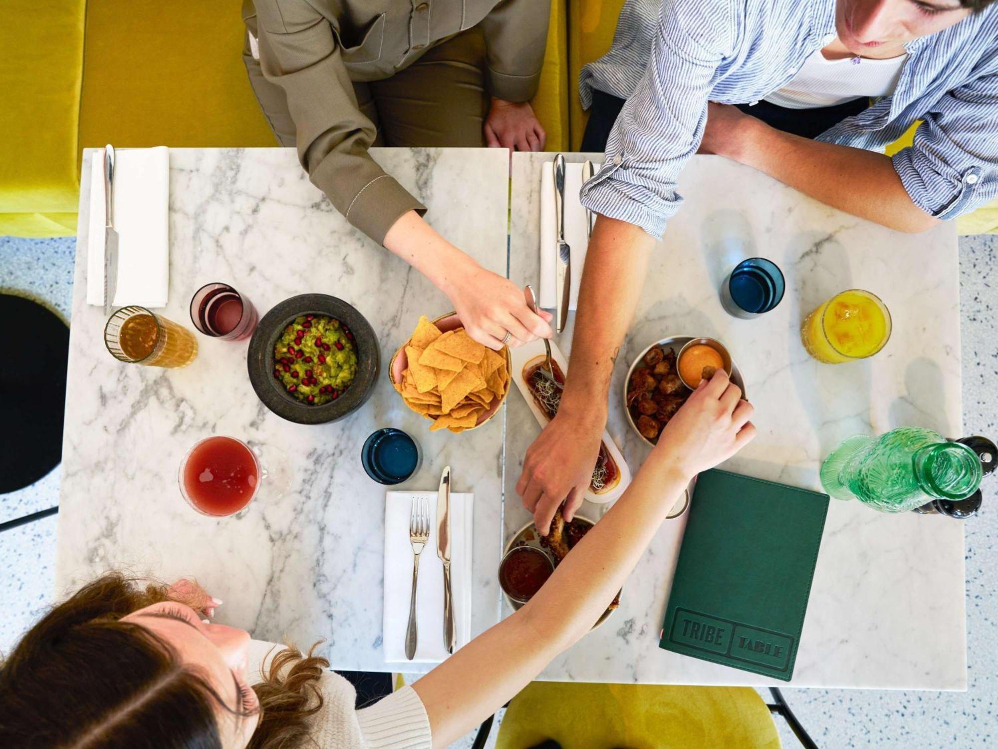 Tribe Paris Clichy Hotel Ngoại thất bức ảnh